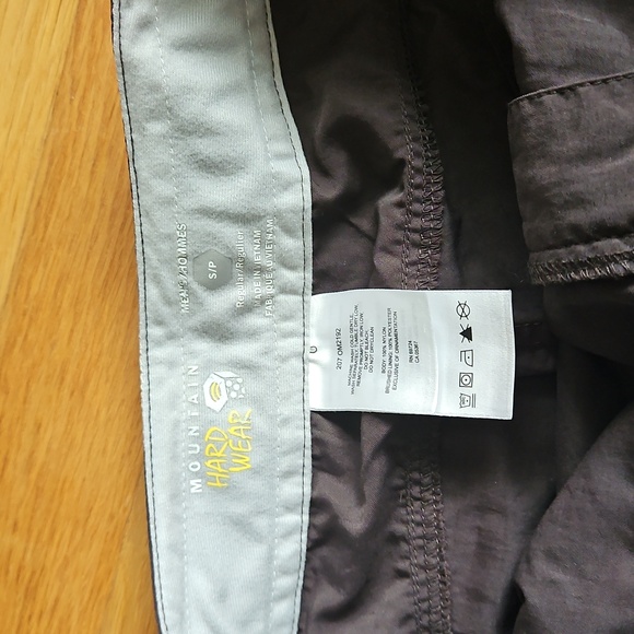 Mountain Hardware Men's Brown Convertible Hiking Pants - Picture 5 of 7